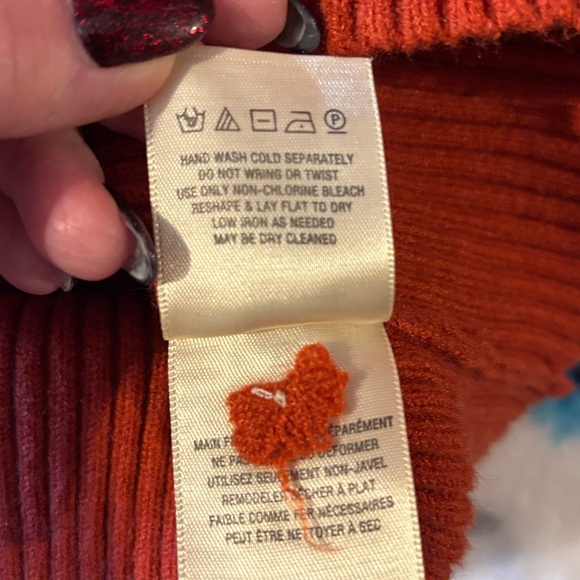 Moth by Anthropologie burnt orange Cabin balloon sleeved sweater. Sz large. - Picture 14 of 14